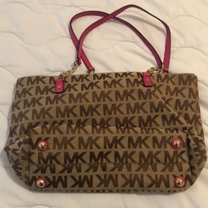 Michael Kors purse